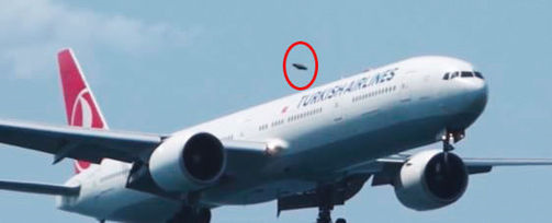 on photographie un ovni en cours de vol