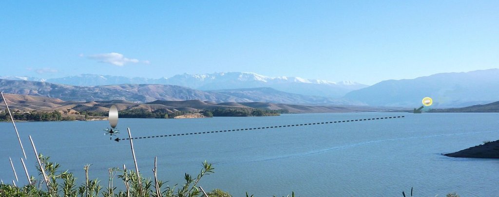 l'objet parcourt un  chemin bien determiné ovni