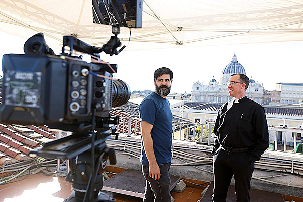 VATICAN ET LES OVNIS